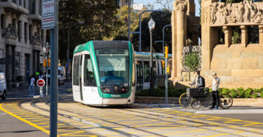 El nuevo tramo del tranvía en la Diagonal de Barcelona 2