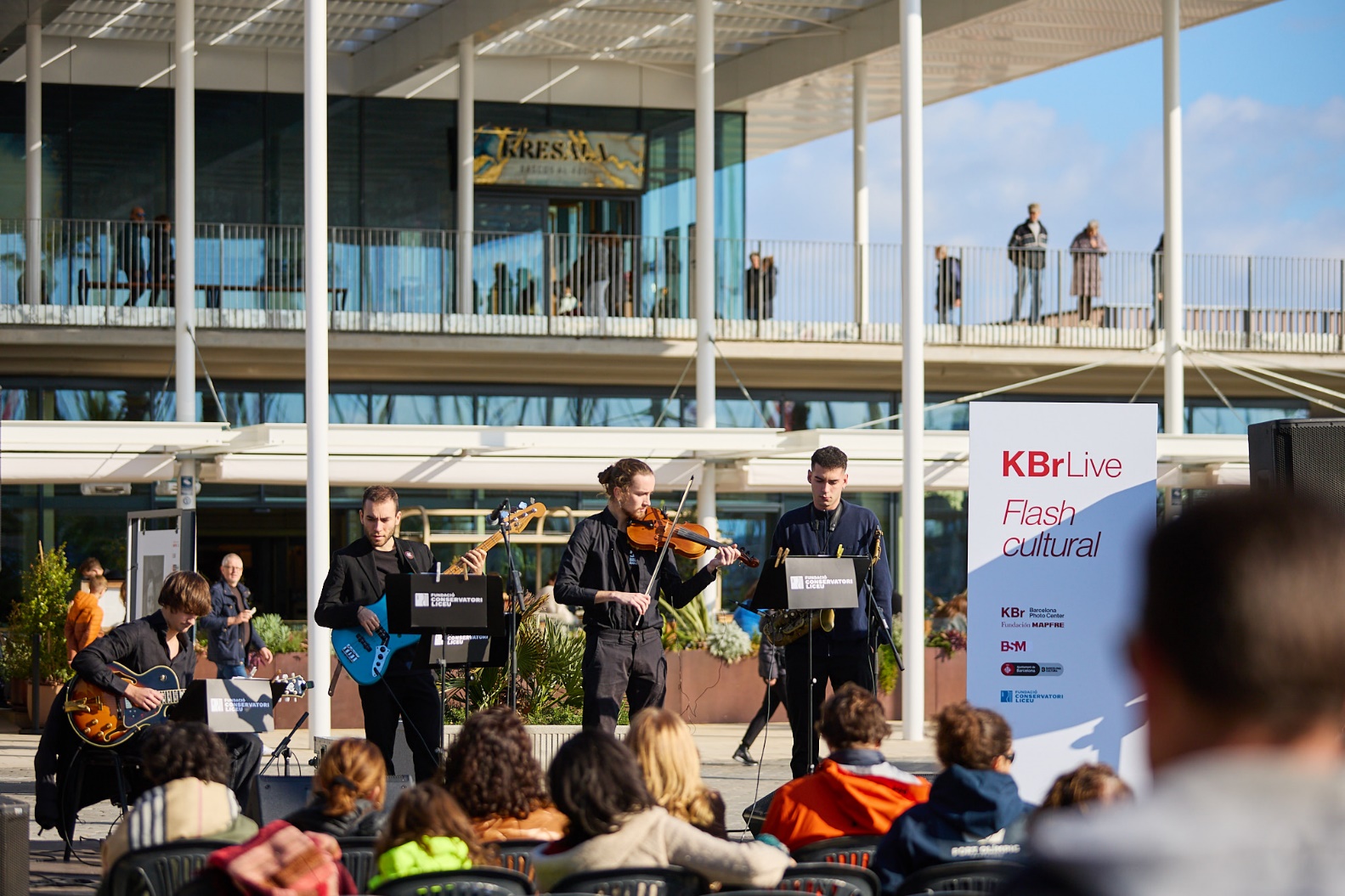 El Port Olímpic acoge un concierto del Conservatorio del Liceo