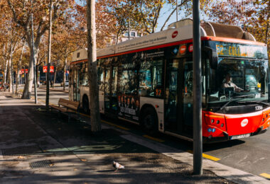 1.400 nuevas pantallas de información en sus autobuses