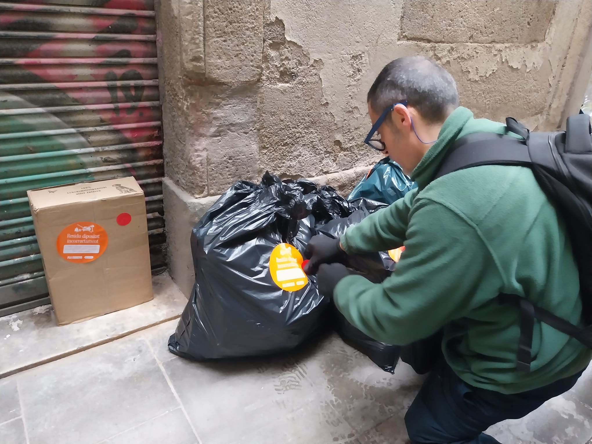 campaña contra el incivismo y el abandono de basura en las calles 1