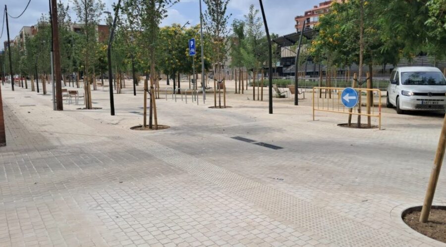 Apertura de la calle Can Ros