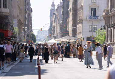 Barcelona estrena la nueva Via Laietana con una fiesta ciudadana