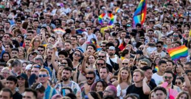 El alcalde Collboni participa en el Orgullo de Budapest
