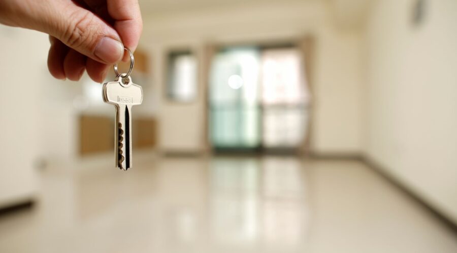 Barcelona exige el compromiso de Airbnb
