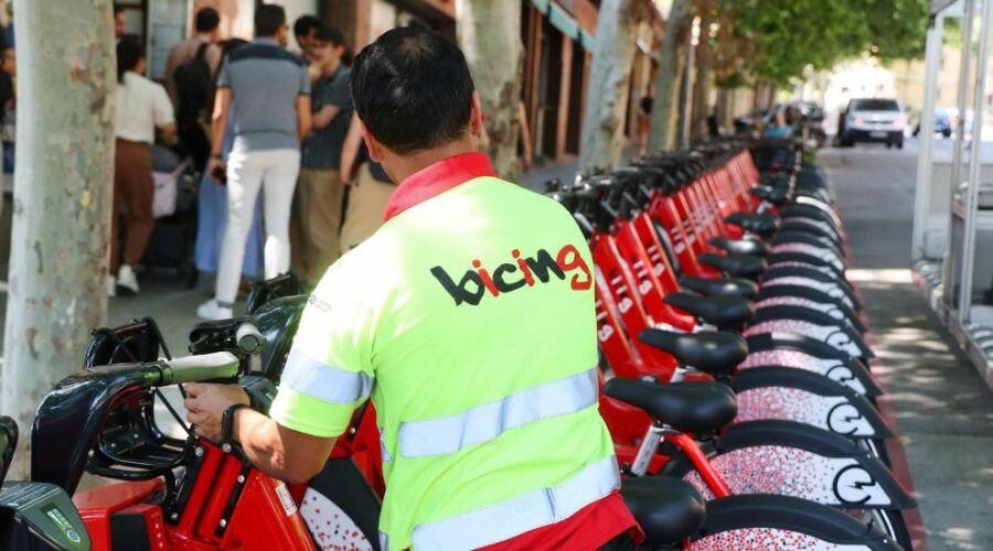 Bicing alcanza las 8.000 bicicletas