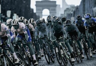 David Escudé asiste al Grand Départ del Tour de Francia 2025