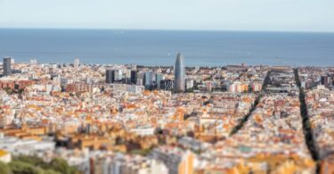 Los niveles de NO2 en la ciudad continúan en mínimos históricos y se mantiene la tendencia a la baja en el primer semestre del año 2025