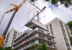 bloque de 40 viviendas públicas con construcción industrializada modular