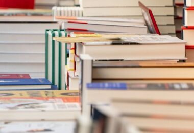 convocatoria para coeditar con las editoriales libros vinculados a la ciudad