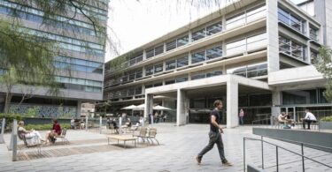 incentivar el comercio local y generar empleo de calidad